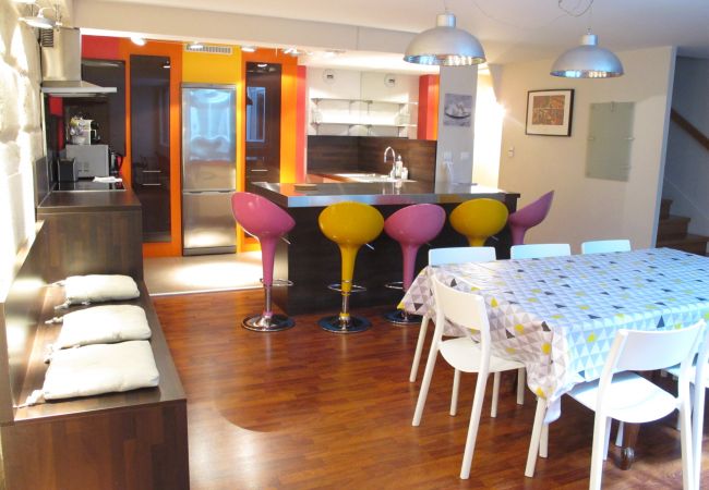 Appartement à Bordeaux - Appt PALAIS GALLIEN Duplex T5 - 6/8 pers - 156m²
