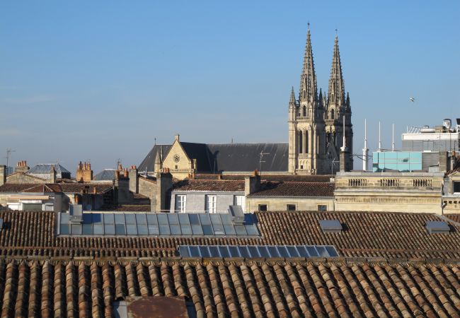  in Bordeaux - Appart FERRERE T1 Bis 60m² + Parking